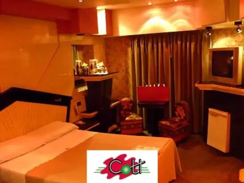 Hotel Colt