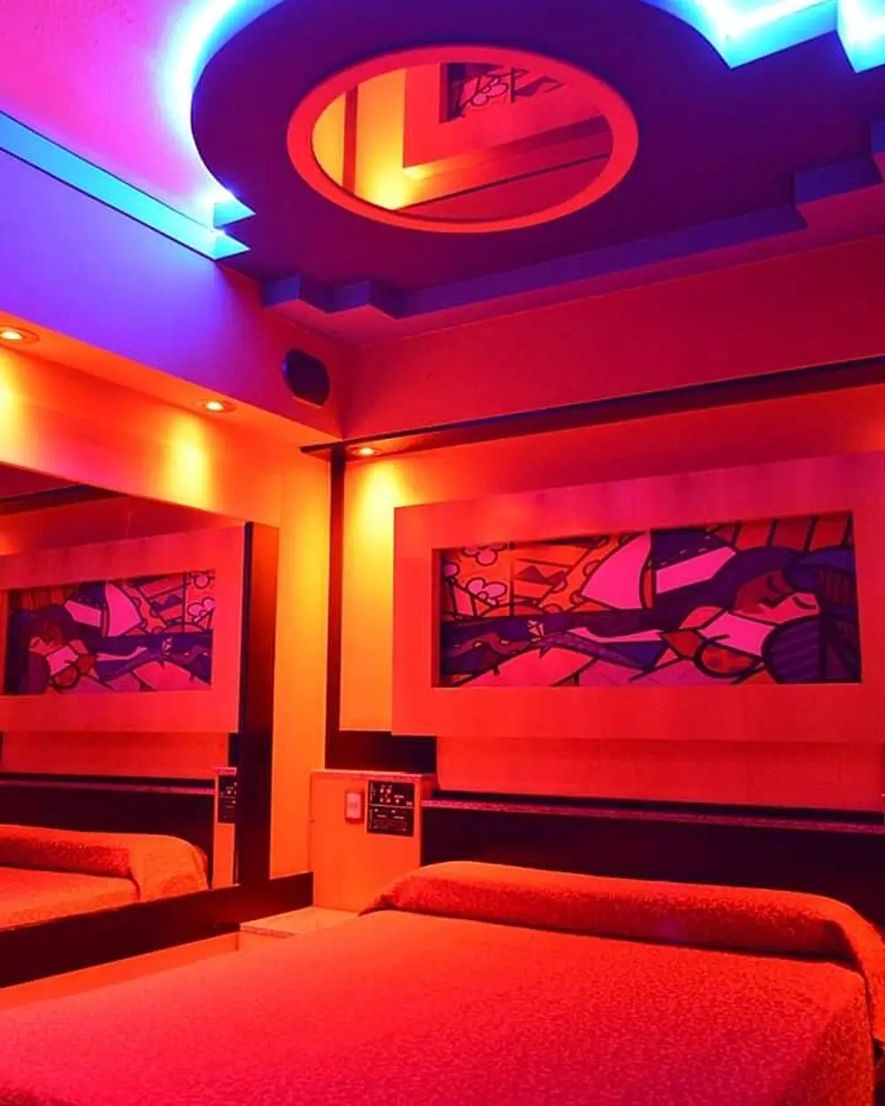 Hotel Discret